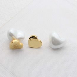 2024 Luxury quality charm heart shape stud earring with nature shell beads in 18k gold plated have stamp PS3595B