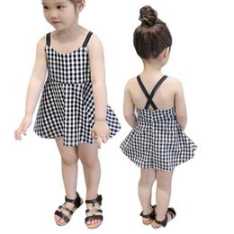Flickans klänningar sommar baby flicka klänning fashionabla ärmlös smidig suspender skidåkning barnflicka prinsessan casual klänning klädkl.