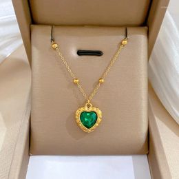 Pendant Necklaces Titanium Steel Green Heart-Shaped Love Zircon Women's Necklace Design Minimalist Short Collar Chain Korean