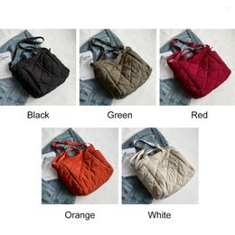 Duffel Bags Autumn Winter Underarm Bas Large Capacity Quilted Women Handbags Rhombic Lattice Solid Colour Casual Fashion For Street Shopping