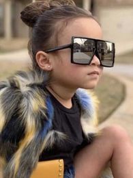 Okulary przeciwsłoneczne 2022 Moda nowe dzieci okulary przeciwsłoneczne Square Boys and Girl