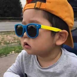 Sunglasses Polarised Kids Sunglasses TR90 Silicone Gel Frame Classic Square ldren Sun Glasses Girls Boys Multi Colour Baby Goggles UV400 H240508