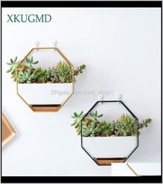 Planters Pots Metal Rack White Planter Simple Octagonal Geometric Wall Hanging Ceramic Flower Pot Bamboo Tray Iron Frame T200104 I3527684