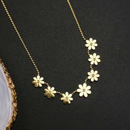 Bangle 316L Stainless Steel New Fashion Upscale Jewellery Elegant Daisy 7 Flowers Charm Chain Bracelets Anklet Choker Necklaces For Women