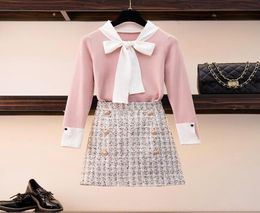 Gold DoubleBreasted Tweed Skirt 2 Piece Set 2021 Spring Women Sweet Bow Tie Collar Knitshirt Top Mini Plaid Pencil Women039s4327843