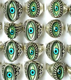 Whole 30 Mix Eyeball Ring Unique Design Evil Eyes Silver Rings Vintage Men Women Punk Rocker Cool Bands Man Boy Jewellery Favor6154171