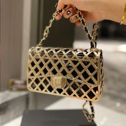 Gold Lined Luxury Leather Bags Top Senior Chain Hollow Woven Trend Zipper 2022Ss Bag Flap Check Metal Designer Bag Classic Messenger La Ehgs