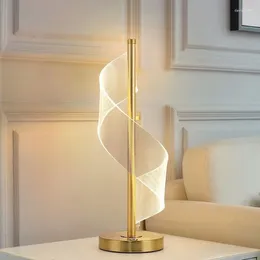 Table Lamps Modern And Minimalist Bedroom Lighting Desk Lamp LED Bedside Acrylic Creative Living Room Study Decoration