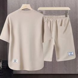 Men Ice Silk Summer Suit Retro Casual Sportswear Tshirt Shorts Set Loose Round Neck Short Sleeves Drawstring Sports 240422