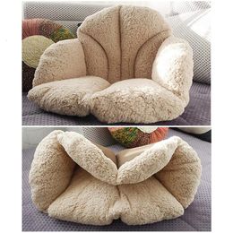 Cute Lamb Velvet Cushion Chair Thickened Child Seat Sofa Mat Home Hip Waist Warmer Decor Gift 240508