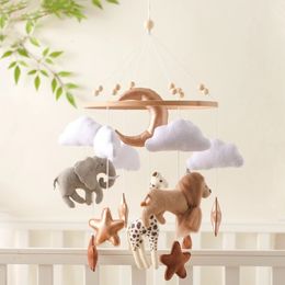 Crib Mobile Bed Bell Wooden Baby Rattles Soft Felt Cartoon Animal born Music Box Hanging Toy Bracket Gifts 240426