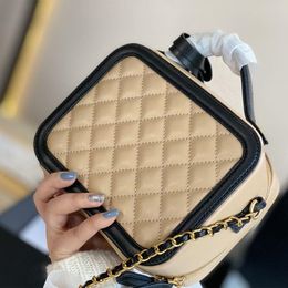 Top High Quality Leather Shoulder Bags Luxury Brand Designer Ladies Rhombus French Quilting Wallet Crossbody Cosmetic Bag Fashion Versa Nwpp