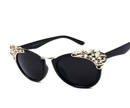 Luxury Rhinestone Diamond Sunglasses Women Europe Style Eyeglasses Fashion Models Glasses Personality Cat Eye Sunglass Whole1314308