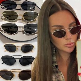 Sunglasses Cat Eye Women 2024 Fashion Unique Small Oval Sun Glasses Trendy Metal Frame Cool Triangle Eyewear UV400