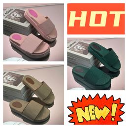 Designer Top quality slippers sandals Platform slippers Mules Multicolor Slides Easy-to-wear Style Slides Women Slides Shoes Platform Embroidered low price