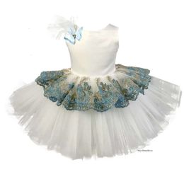 2021 Urocze sukienki dla dziewcząt kwiatowych na ślub/widowiskowy rękawa wielowarstwowa koronkowa suknia balowa Dzieci Formalne noszenie 0508