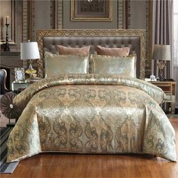 Bedding sets Luxury satin jacquard single and double down duvet cover set large European wedding bedding large duvet cover set J240507