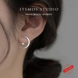 Stud ITSMOS s925 pure silver earrings adopt a brand new and simple design with smooth crescent shape suitable for female Q240507