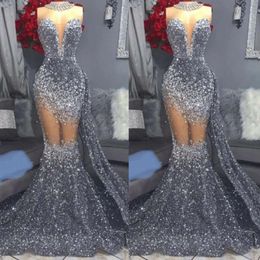 Sweetheart Pärlor Prom Illusion Dresses Sequined Mermaid Löstagbart tåg Backless dragkedja Custom Made Shining Party Evening Dress Vestido de Noite