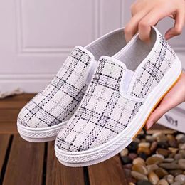 Casual Shoes Fashion Round Head Ladies Cloth Korean Breathable Non-slip Student Sports Women's Canvas