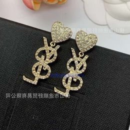 jewlery luxury earrings YL Full Diamond Love Earrings for Womens Fashion Simplicity Grade Heart shaped Earrings for Women