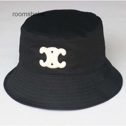 Classic Mens hat C Luxury Designer Hats Hat Arc Baseball for Men Caps Baseball Women Couple Sports Ball Cap Outdoor C-style Sunscreen Hat Celi hat PVPJ OTST