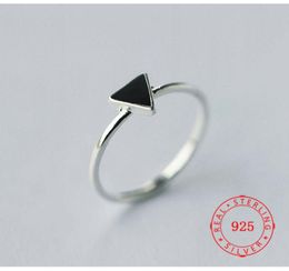 Simple Real 925 Sterling Silver Ring Designs Anelli di triangolo amoroso impilabile con design a dimensioni regolabili 2 ° gioielleria2347090