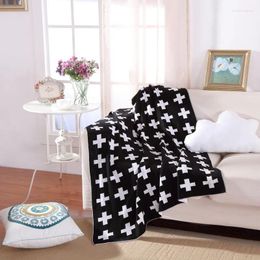 Blankets High Quality Cross Classic Baby Knitted Blanket Bedding Swaddling Bed Quilt Cover Cute 130x160CM