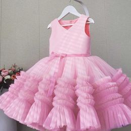 Christening dresses 2023 Pink Fluffy Cake Party Dress Suitable for Baby Girls Christmas First Baptist Lace Bow Princess Childrens Picture Birthday Wedding Q240507