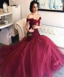 Burgundy Mermaid Prom Dresses Off The Shoulder Lace Appliques Tutu Tulle Bridal Guest Dress Sweep Train Layers Back Zipper Evening9107286