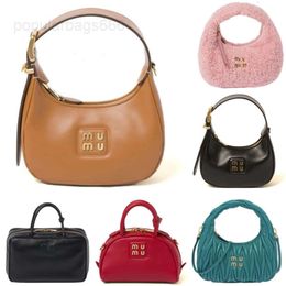 Shoulder Bags 10a Miui Wander Matelasse Bowling Tote Designer Bag for Womens Man Leather S Top Handle Mini Cross Body Clutch Handbag Pochette Half Moon 2024