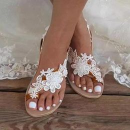 Sandals 2024 Summer Women White Flat Luxury Pearls Bridal Wedding Shoes Lace Flowers Ankle Strap Beach Roman Slippers