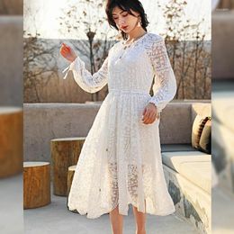 Casual Dresses Vintage Long Sleeve Dress Spirng Summer Elegant Loose Ladies Vestidos Cotton Floral Embroidery White Lace For Women Robe