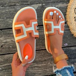 Slippers Large Size Summer Ladies Slides 2024 Trendy Colour Block Women's Anti-slip And Wear-resistant Outdoor Flat