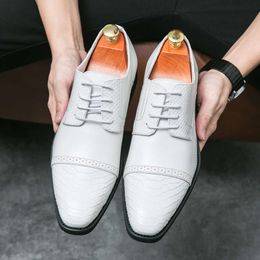 Mens Formal Lace-up Pointed Toe Brogue Business Shoes