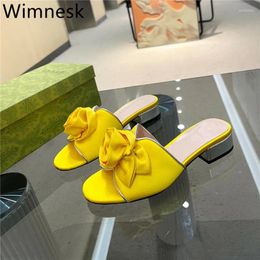 Slippers Summer Flowers Silk Woman Fashion Chunky Heel Open Toe Genuine Leather Slides Designer Ladies Outside Sandals Women