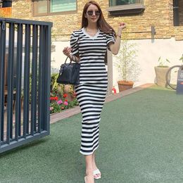 Party Dresses Arrival Fashion Striped Slim Dress Women Elegant Vintage Temperament Office Lady Simple Sexy Knit Bouncy Pencil