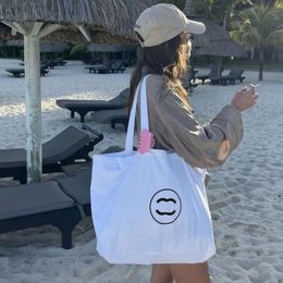 Designer Beach Bag Printed Large Capacity Holiday Cotton and Linen Canvas Single Shoulder Tote Factory Promotion Retail Wholesale