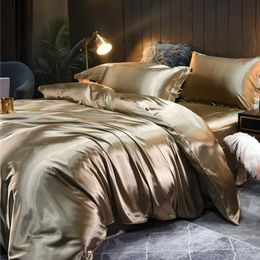 Bedding sets Luxury mulberry silk bedding silk bedding down duvet covers pillowcases high-end home textiles solid color bedding J240507