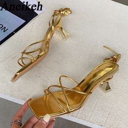 2023 Fashion Patent Leather Sandals Thin Low Heel Cross-tied Lace Up Rome Summer Gladiator Women Narrow Band Party Shoes
