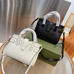 10A Fashion Ladies Luxurys Designer- Messenger Fashion Handbag Bags Wallet Body Cross Bag Leather Shoulder Sfshe