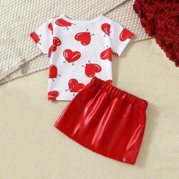 Clothing Sets Baby Girls Two Piece Outfits Heart Print Short Sleeve Tops and Zipper Skirt Set Toddler Summer Clothes H240508