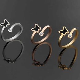 Wedding Rings Fashion Butterfly Design Ring For Women Men Stainless Steel Simple Style CZ Crystals Can Be Adjustable Jewelry Party Accessories