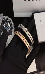 18k Gold Bangle 925 Silver Luxury Bangle Fashion Jewellery Girl Love Letter Bracelet Designer Accessories Couple Family Gift Box1743942