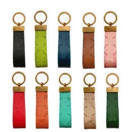 2024 Designer Keychain Key Chain Holder Keyring Keychains Leather Designers Perfect Gift Idea Alloy Pendant Accessories Car Key Ring with Box