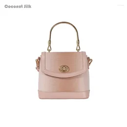 Totes CoCoS High End Small 2024 Summer Fashion Texture Handbag Versatile And Unique One Shoulder Crossbody Bag