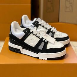 Designer Sneaker Scasual Shoes for Men Running Trainer Outdoor Trainers Shoe High Quality Platform Shoes Calfskin Leather Abloh Overlays v1
