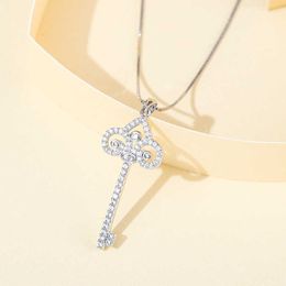Pendant Necklaces T Family 925 Pure Silver Full Diamond Sunflower Necklace Womens Heart Crown Key Keybone Chain Iris Jewelry Q240507