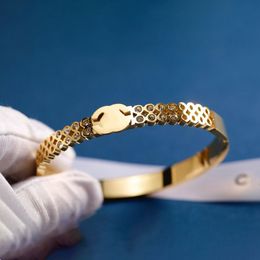 Luxus -Designer -Armband Klassiker Brief Design Frauen Mode Armband Trendy Jewelry hohe Qualität ohne Farbverlust