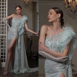 Unique Column Prom One-Shoulder Sleeveless Sweep Train Lace Feather Sequins Appliques Beaded Celebrity Evening Dresses Plus Size Custom Made L24643 0508